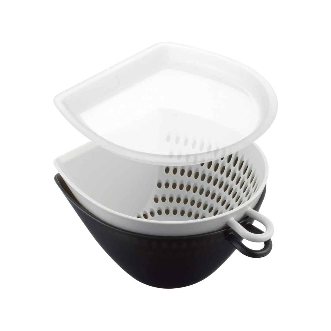 Microwavable Strainer and Bowl with Lid